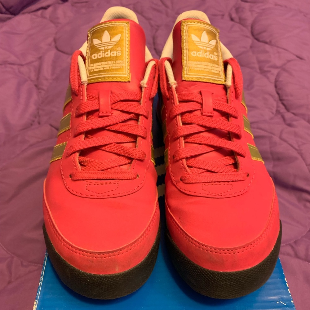 Girl’s Adidas Superstars Orion 2 Pink/Gold Size 3